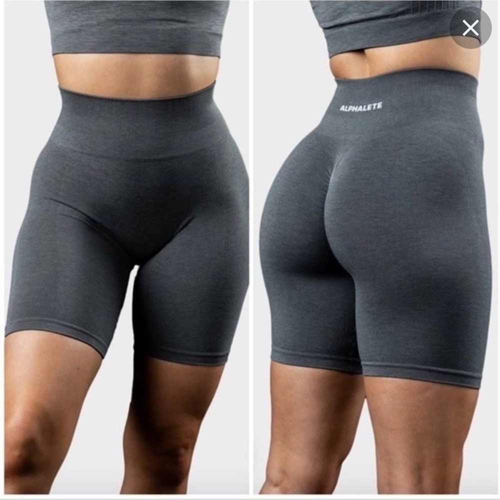Alphalete Amplify Biker shorts in Titanium - OG - New
